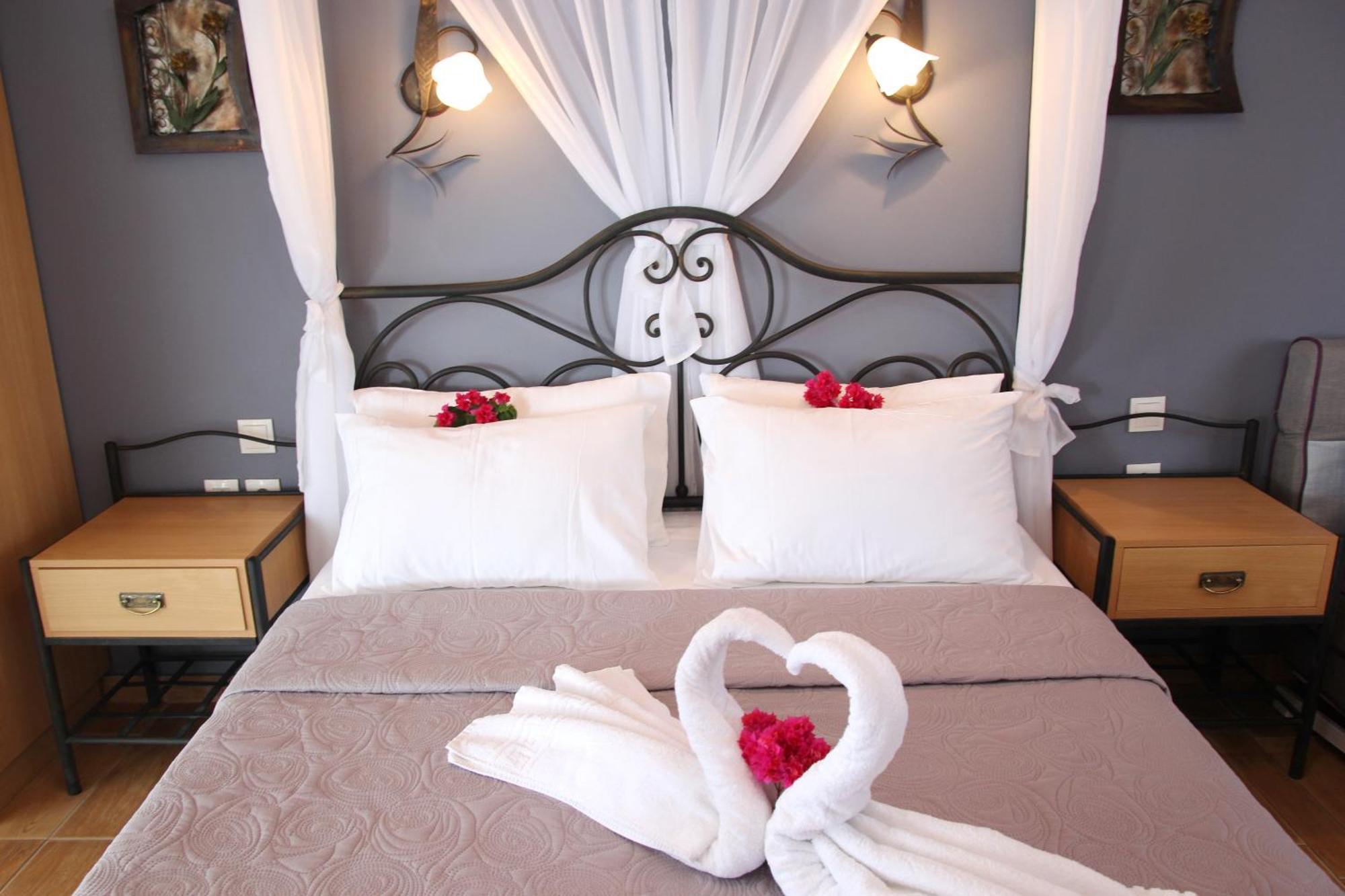 Coralli Rooms & Restaurant Elafóniszosz Kültér fotó